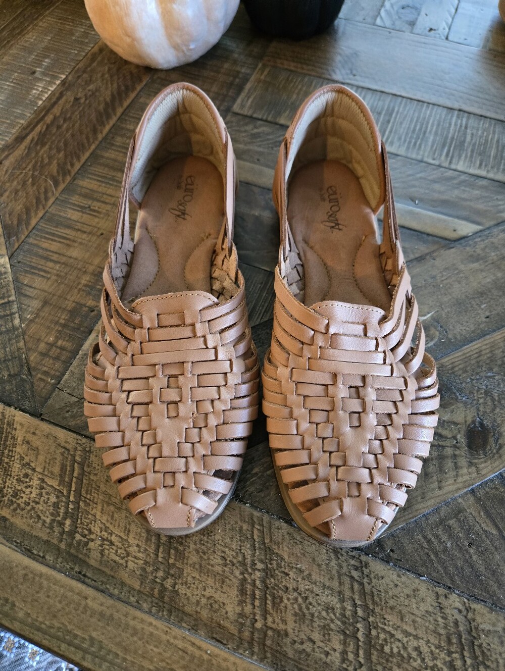 Women's Eurosoft Leather Huarache Flats - Tan 7 Like New